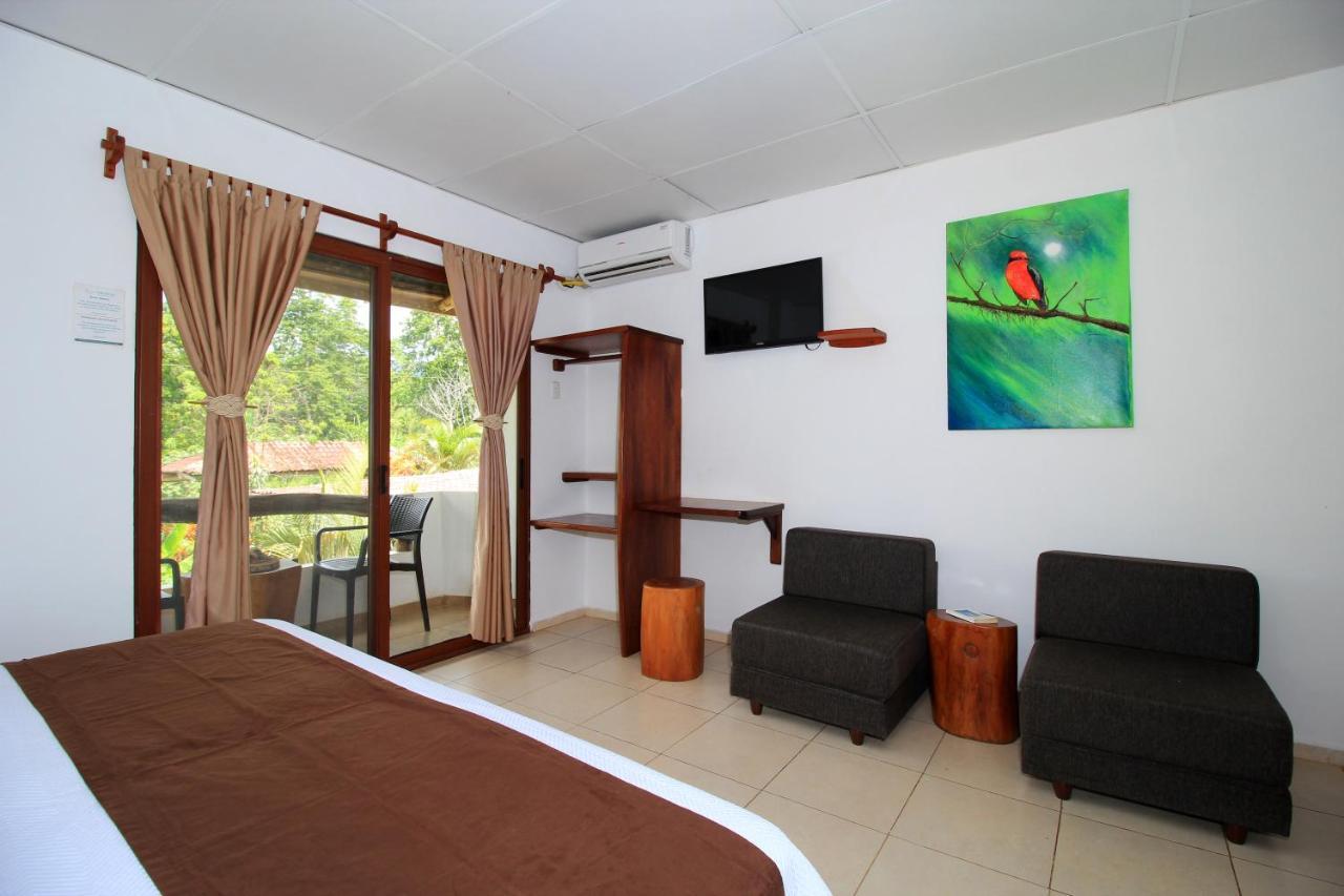 Natura Gardens Galapagos Bellavista  Екстер'єр фото