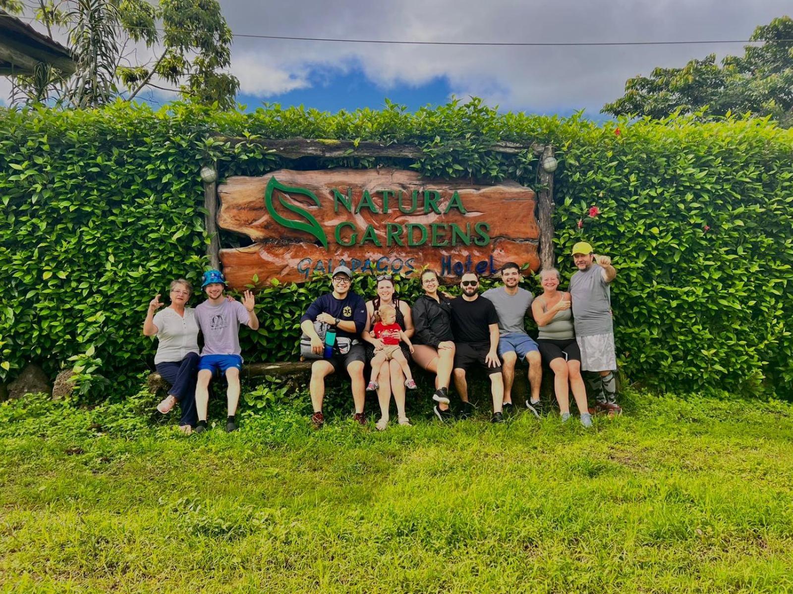 Natura Gardens Galapagos Bellavista  Екстер'єр фото