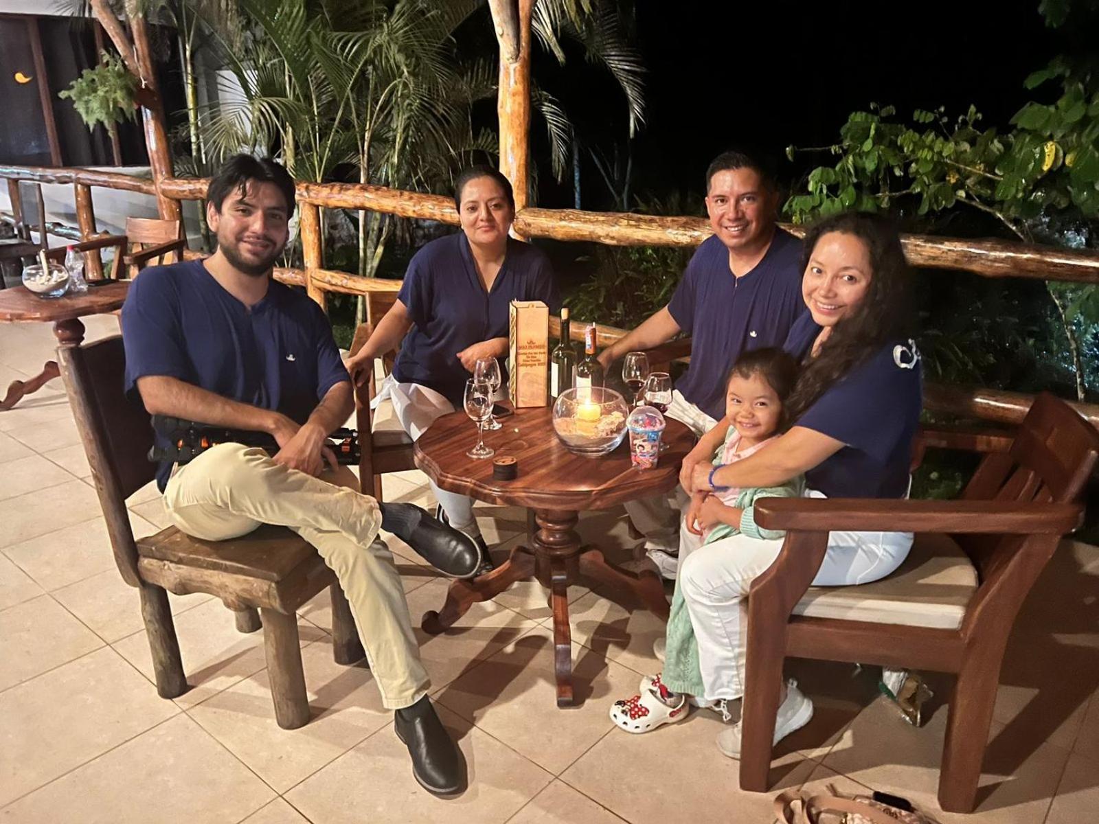 Natura Gardens Galapagos Bellavista  Екстер'єр фото